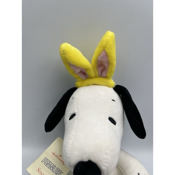 Hallmark Snoopy Yellow Bunny Ears Plush Stuffed Peanuts Animal Toy Easter W/ Tag - Picture 4 of 8